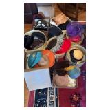 20 vintage ladies, hats, in eight hot boxes,