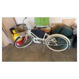 One speed, bicycle, with the basket, reverse