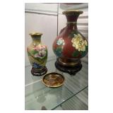3 pieces of Chinese enameled cloisonnï¿½, a large 8