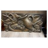 Molded plastic decorative wall plaque, with