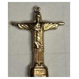 14K gold (tested) charm ï¿½ Jesus with spread arms