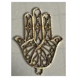 14K gold (tested) charm ï¿½ Filigree hand