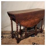 Antique 6 Leg Tiger Oak Gateleg Table