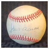 Official National League Baseball - sgd Hank Aaron