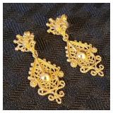 Fine 14K Yellow Gold Chandelier Pierced Earrings