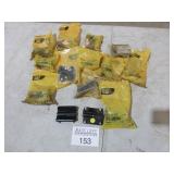 Lot of assorted CAT hinges