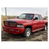 2000 Dodge Ram 1500 V8 Sport 4WD Truck