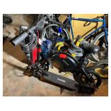 Scooter electric scooter appears complete