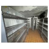 (4) wire Metro racks 6 foot long