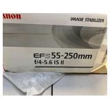 Canon EFS 55ï¿½250 MM F/4ï¿½5.6 IS II appears new