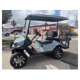 2022 E-Z-GO Express S4 electric golf cart