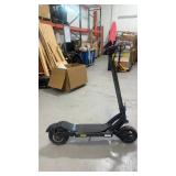 Teamgee electric scooter turns on