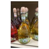 (10) Lady Lola Pinot Grigio Moscato 750mL