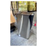 Bunn H5X Commercial Hot Water Dispenser, 120V