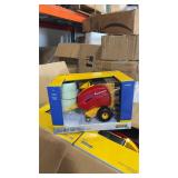 (4) ERTL New Holland Roll-Belt 560 Round Baler
