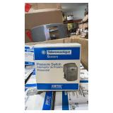 (10) Telemecanique Sensors Pumptrol Pressure