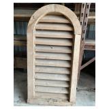 Wooden Arch Top Louvered Vent