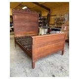 Antique Full Size Bed & Springs Antique Full Size Bed & Springs