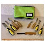 Wood Chisels and Knives
