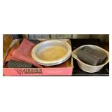 2 Water Pans and No-Slip Drawer Liners
