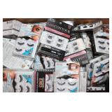 Eyelashes - Qty 322