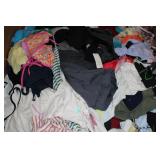 Clothing - Qty 320