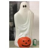 Blowmold Ghost 33"H