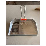 Dust Pan