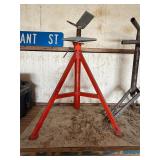 Pipe Stand