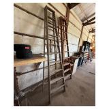 1 Wooden Ladder
