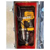 DeWalt 18V Grease Gun - No Battery