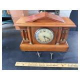 Column Mantle Clock