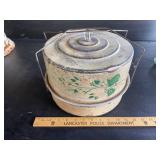 Painted Metal Cake Carrier