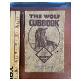 Vintage Wolf Cubbook