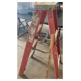 4' Ladder