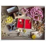 Vintage Jewelry Lot Vintage Jewelry Lot
