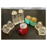 Salt and Pepper Shakers Salt and Pepper Shakers