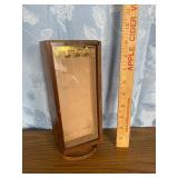 Spinning Jewelry Box