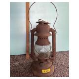 No 162 Supreme Oil Lantern