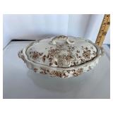 England Newport Covered Serving Dish England Newport Covered Serving Dish