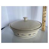 Longaberger Woven Traditions Covered Dish Longaberger Woven Traditions Covered Dish