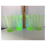 Uranium Glass Crackle Glasses Uranium Glass Crackle Glasses