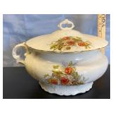 Vesta Porcelain Chamber Pot