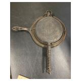 Griswold No 8 Waffle Pan and Stand