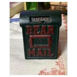 Cast Iron Bear Mail Bank