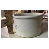 Roseville Crock