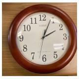 La Cross Clock