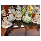 Figurines-One Music Box One Bell