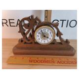Vintage Table / Mantle Clock