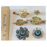 Vintage Pins and Brooches